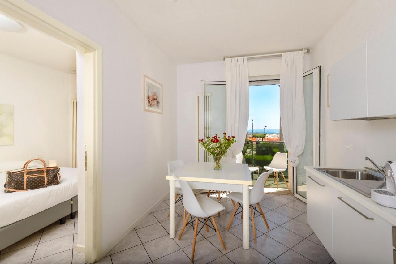 Residence Royal Rimini Exteriér fotografie