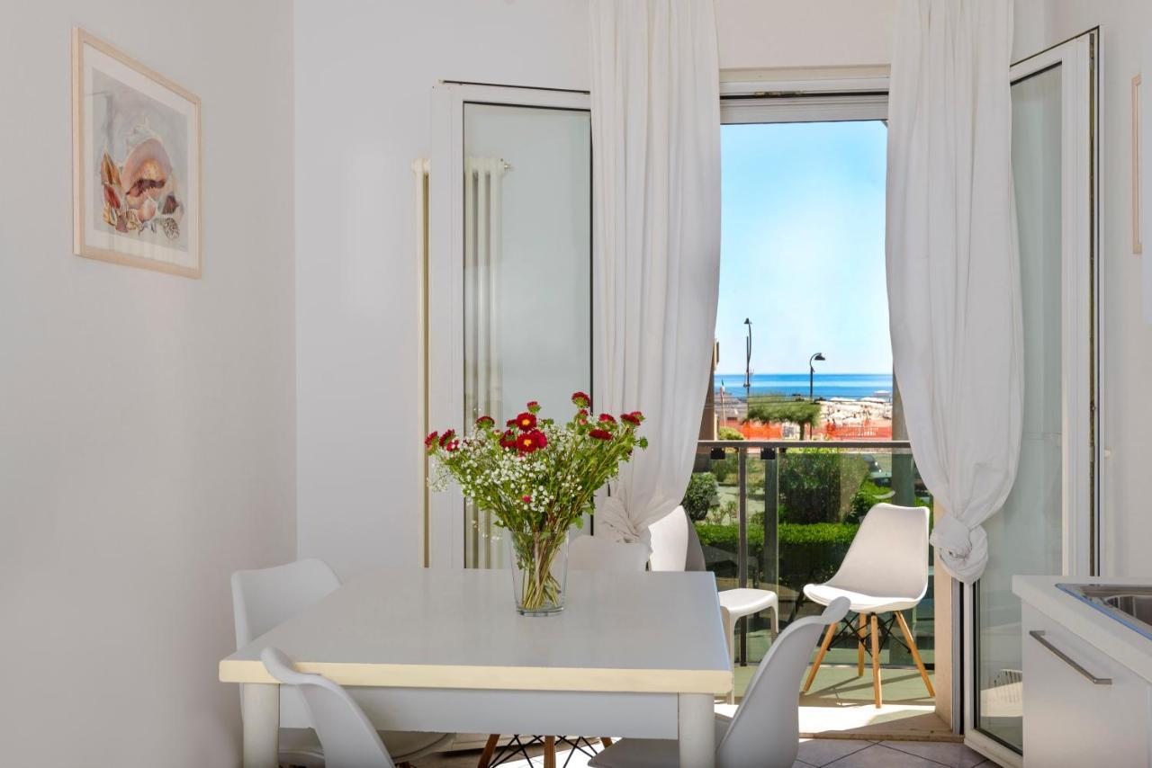 Residence Royal Rimini Exteriér fotografie