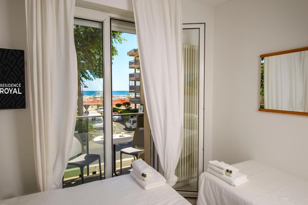 Residence Royal Rimini Exteriér fotografie